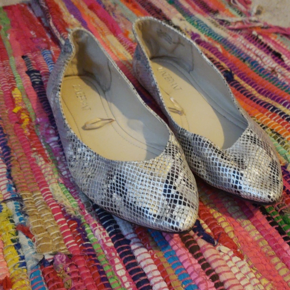 Lane bryant flats